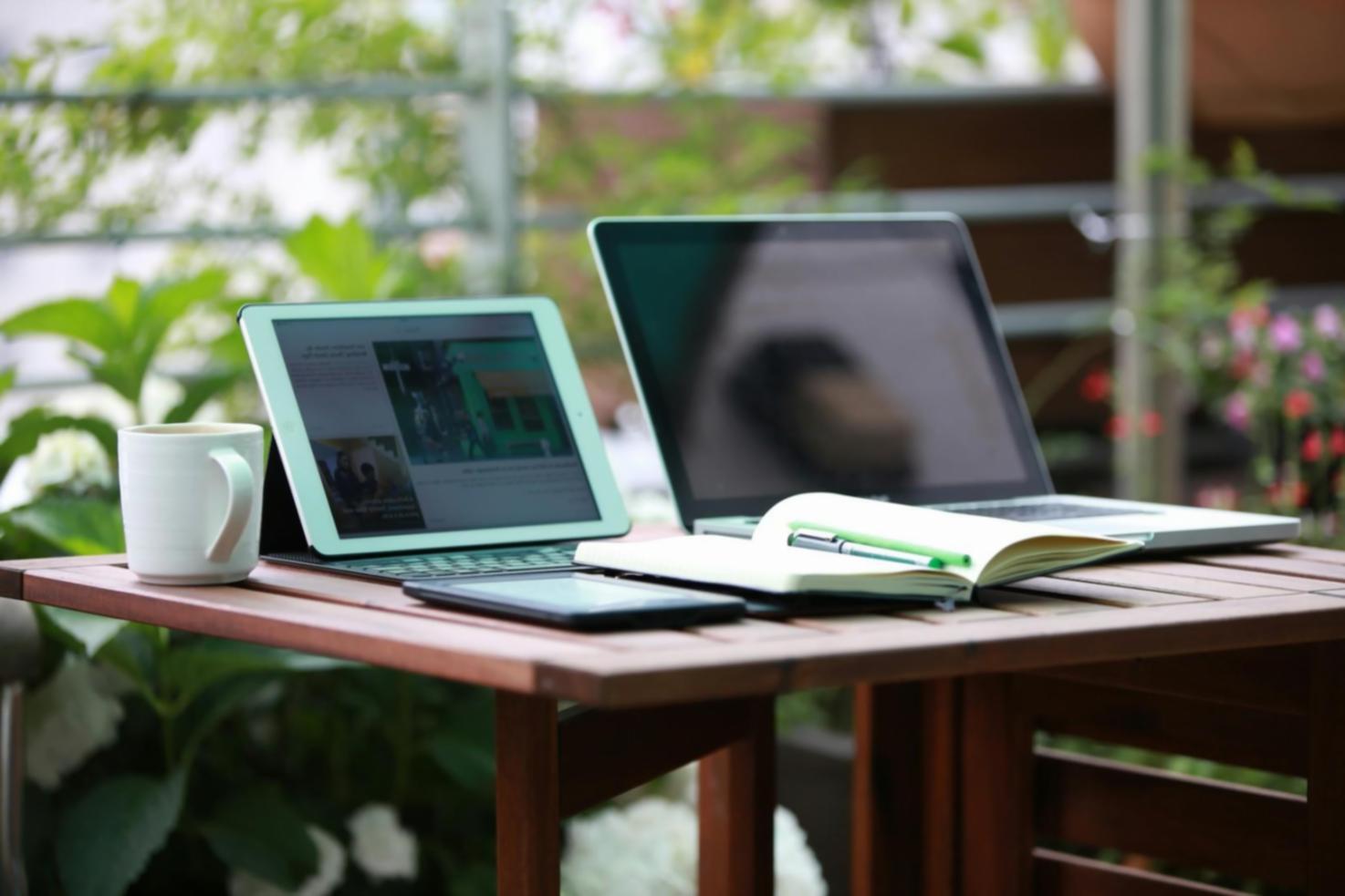 Arbeitsplatz mit SEO Tools